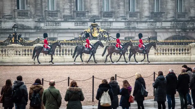 Royal London tours: what's free and what costs money